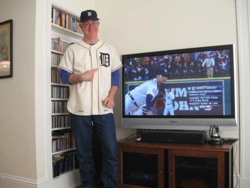 125 2012 10 27-Jim-rooting-for-Tigers-v-SF-Giants