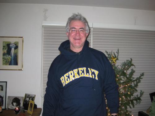 535 2008 12 25-JAH-in-Cal-Hoodie